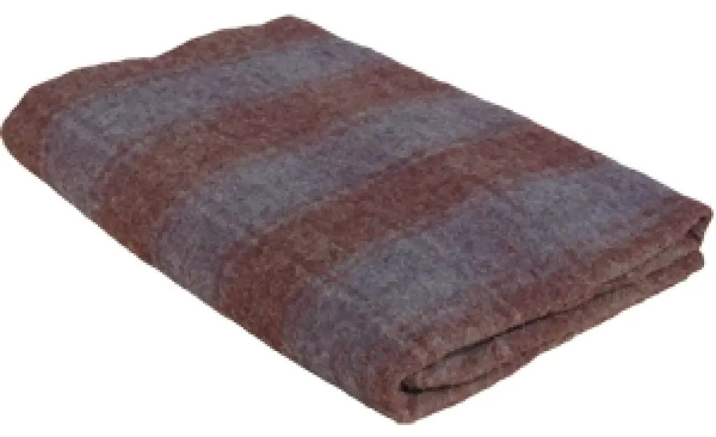 Реализуем оптом пледы и покрывала