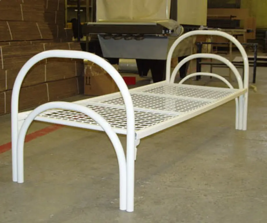 Кровати металлические прочные, высокого качества
