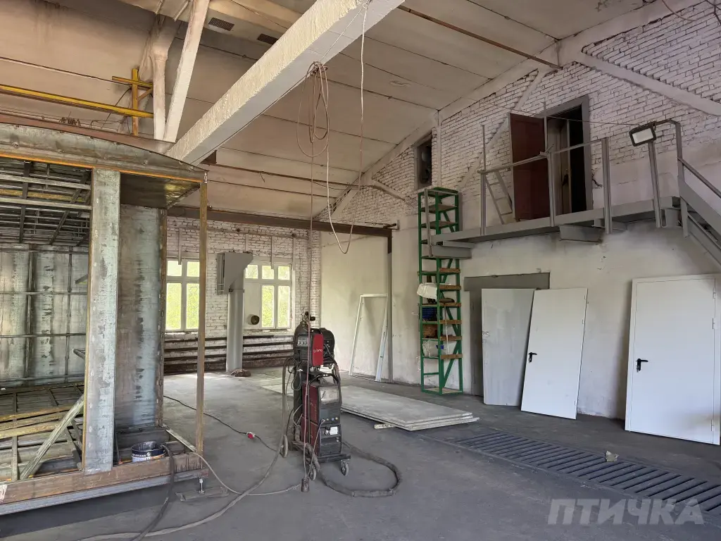 Здания Свободного назначения, 5000 м²